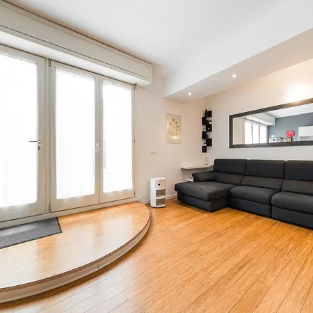 Nettuno - Private Garden In Center *