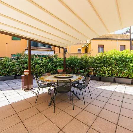 Nettuno - Private Garden In Center *