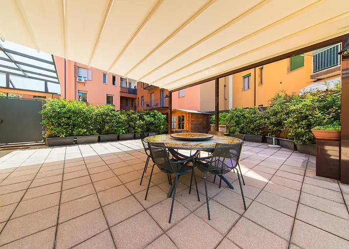 Nettuno - Private Garden In Center * 볼로냐