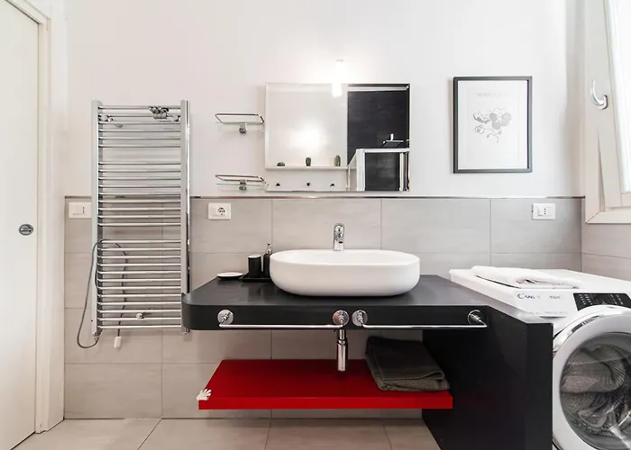 아파트 Nettuno - Private Garden In Center *