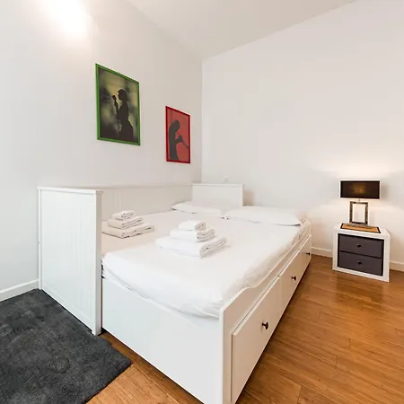 Nettuno - Private Garden In Center *