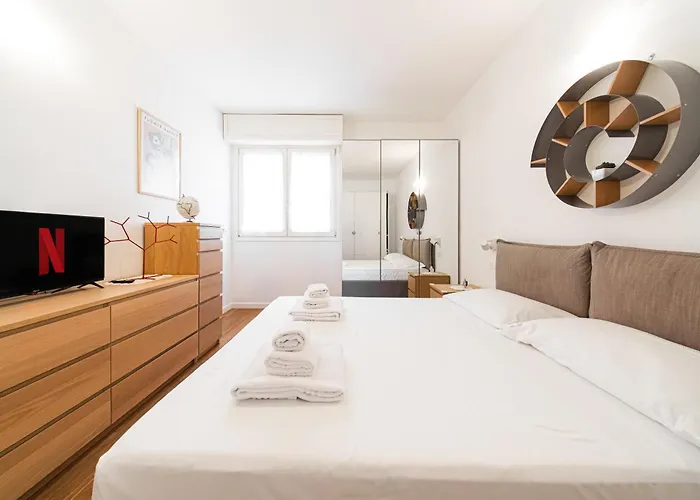 Nettuno - Private Garden In Center