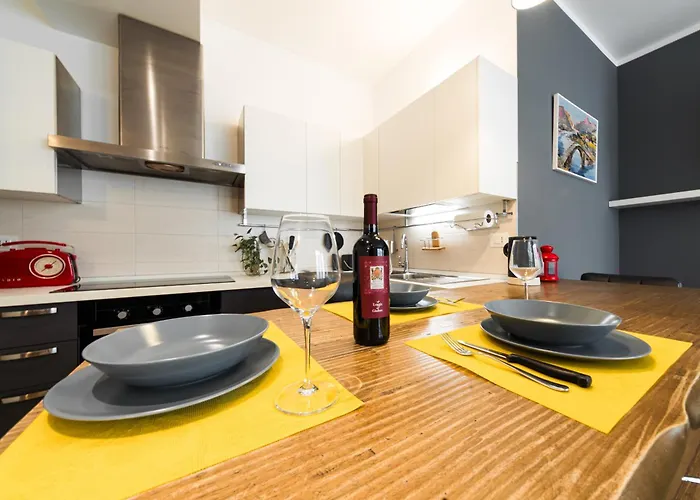 Nettuno - Private Garden In Center شقة *