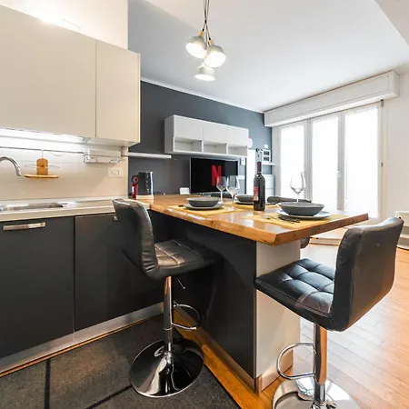 Апартаменты Nettuno - Private Garden In Center *