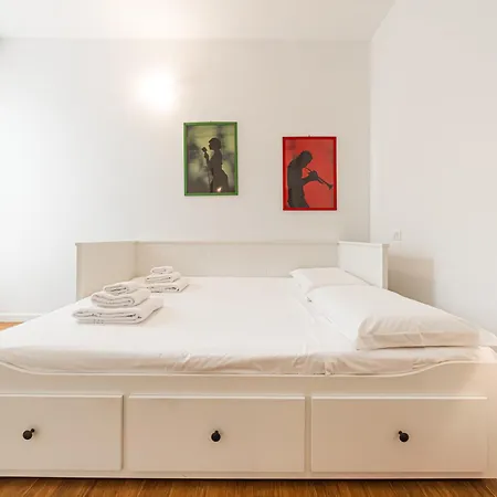 Nettuno - Private Garden In Center *